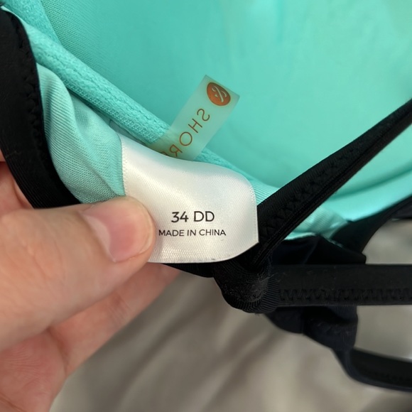 🌻Bikini top🌻 - Picture 4 of 5